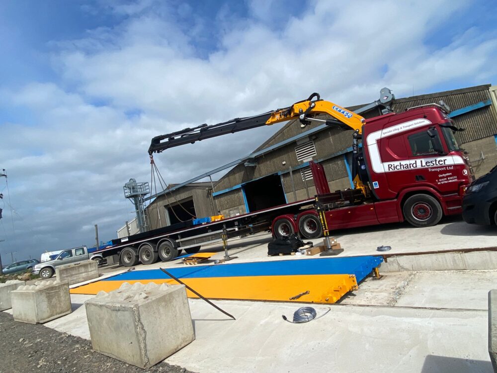 Flying the Flag – Parkerfarm Weighbridge customer shows support for Ukraine